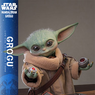 『スター・ウォーズ／マンダロリアン・アンド・グローグー』1/1スケールフィギュア　グローグー© & ™ Lucasfilm Ltd.
