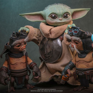 『スター・ウォーズ／マンダロリアン・アンド・グローグー』1/1スケールフィギュア　グローグー© & ™ Lucasfilm Ltd.