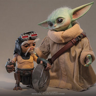 『スター・ウォーズ／マンダロリアン・アンド・グローグー』1/1スケールフィギュア　グローグー© & ™ Lucasfilm Ltd.