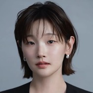 『パラサイト』女優パク・ソダム、「このまま俳優を続けられるだろうか…」“甲状腺乳頭がん闘病”を語る
