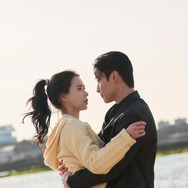 Netflixシリーズ「素晴らしき新世界」独占配信中