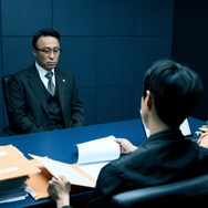 「鉄鎚教師」© 2026 Netflix, Inc.