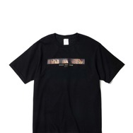 【トイ・ストーリー】のぞき見Tシャツ：4,400円（税込）