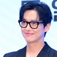 妻の妊娠で幸せいっぱいのナムグン・ミン、新ドラマでは離婚寸前の夫役に！これぞ“プロの余裕”