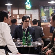 『エージェント・キム』で最強アクションが話題沸騰！ 3人の“アジョシ”たちが過去作では、ヒッピー、偏屈老人、超小物教授に!?