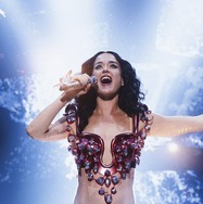 Katy Perry：THE LIFETIMES TOUR - LIVE FROM PARIS 3枚目の写真・画像