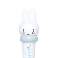 ミッフィー（泣き虫）／Illustrations Dick Bruna © copyright Mercis bv, 1953-2026  www.miffy.com