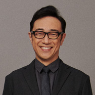 角田晃広