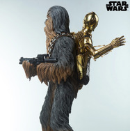 『スター・ウォーズ』 【プレミアム・フォーマット・フィギュア】チューバッカ＆C-3PO／170,000円（税込）