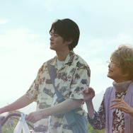 『藁にもすがる獣たち』©曽根圭介／講談社　©2026「藁にもすがる獣たち」製作委員会