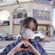 IU、大先輩のために人生初の“オープンラン”に挑戦！心温まる愛情でファンを虜に！