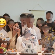 “大家族スケール”がすごい！ナム・ボラ、息子の100日祝いに約20人集合