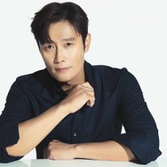 イ・ビョンホン、“韓国を伝える声”に　大英博物館の特別展でナレーション担当