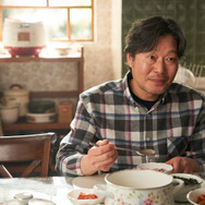 『あなたが母親の手料理を食べられる回数は、あとどれくらい残ってますか？』ⓒ 2026 SEMICOLON STUDIO & BY4M ALL RIGHTS RESERVED