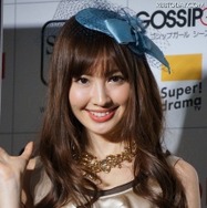 一部メディアに有吉弘行との熱愛を報じられた「AKB48」小嶋陽菜