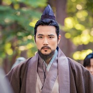 「小さな痕跡でも感じたくて…」キム・ガンウ、偉人を演じる重圧と熾烈な役作りへの思いを明かす