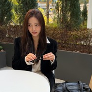 「元祖・秋の女神」女優シン・セギョン、透明感あふれる“反則級”の神ビジュアルで魅力爆発！【写真】