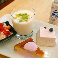 BifiX入りのヨーグルト、グリコ乳業の「朝食プロバイオティクスヨーグルトBifiX」を使ったデザートプレート