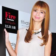 吉川ひなの、再婚生活のノロケも！ ハワイと東京の往復生活に充実感