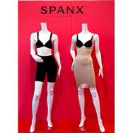 セレブ御用達のボディシェイプウェアSPANX