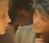 【玄里BLOG】アブデラティフ・ケシシュ監督『アデル、ブルーは熱い色』