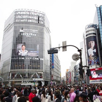 ジョニー・デップが渋谷をジャック！　第一次“超越”記念日…『トランセンデンス』 画像