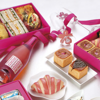 【3時のおやつ】桜のパン＆ミニ・エクレア…「フォション」のお花見ボックス発売 画像