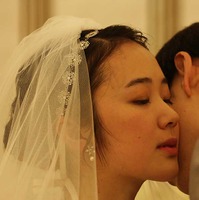 黒木華、誓いのくちづけを交わす…『リップヴァンウィンクルの花嫁』ビジュアル公開 画像