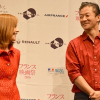浅野忠信、フランスの大女優イザベル・ユペールとの共演を直訴「僕は大ファン」 画像