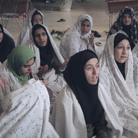 イランの少女たちが世界共通の“痛み”映し出す『少女は夜明けに夢をみる』予告 画像