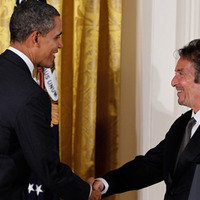 アル・パチーノ、国民芸術勲章を受章　ホワイトハウスでオバマ大統領が表彰 画像
