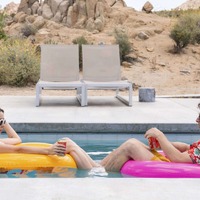砂漠のリゾートでタイムループ！『パーム・スプリングス』4月9日公開 画像