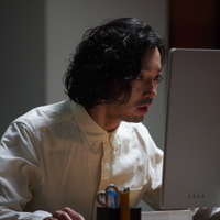 金子ノブアキ“プログラマー”の裏の顔…？『マッチング』場面写真を独占入手 画像