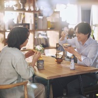 松たか子＆松村北斗、おちゃめなハプニング満載『ファーストキス　1ST KISS』メイキング映像 画像