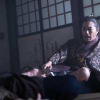 「ずっと安田顕劇場」“平賀源内”安田顕の演技に絶賛の声…「べらぼう」16話 画像