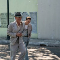 『クィア／QUEER』新場面写真公開「JW Anderson」ジョナサン・アンダーソンの衣装が視覚を魅了 画像