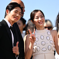 広瀬すず＆吉田羊＆松下洸平ら笑顔でカンヌ国際映画祭に参加！ 画像