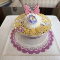 【ディズニー】デイジーダックの華やかさをイメージ！ハイピリオン・ケーキセットシリーズを実食 画像
