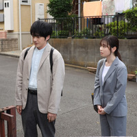 福原遥＆林遣都“バディ”の場面カット公開「明日はもっと、いい日になる」ポスターも 画像