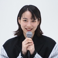 女性初の棋士に挑戦したのん「1日100回指した」「今までに見たことのない表情が詰まっている」 画像