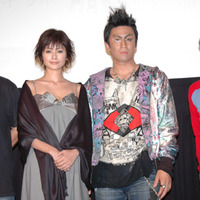 鬼メイクで登場の染五郎を阿部サダヲが褒め殺し！　『朧の森に棲む鬼』完成披露試写会 画像