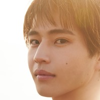 朝ドラ「あんぱん」出演の中沢元紀、ファースト写真集「ルート」10月発売 画像