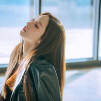 パク・ミニョン、実業家からFAまで華麗に変装！「コンフィデンスマンKR」本予告 画像