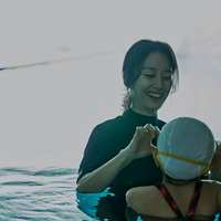 登場人物の心理を表現する空間や色彩へのこだわり『侵蝕』制作秘話 和やかメイキングカットも解禁 画像