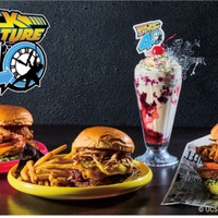 映画の世界観に没入！公開40周年『バック・トゥ・ザ・フューチャー』ハンバーガーやシェイクが登場 画像