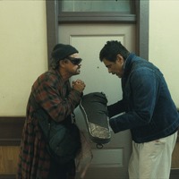 レオナルド・ディカプリオ「予想外の展開ばかり」『ワン・バトル・アフター・アナザー』特別映像 画像