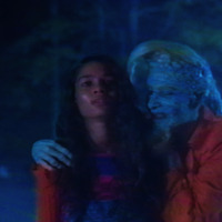 主人公たちがのめり込むテレビ番組「ピンク・オペーク」映し出す『テレビの中に入りたい』本編映像 画像