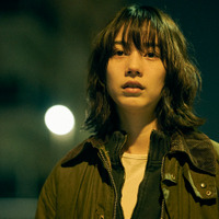 不幸のどん底にいる飛鳥の元に龍也が突如姿を現す「MISS KING / ミス・キング」第2話 画像