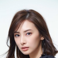 「皆さん笑顔が素敵」北川景子が「ばけばけ」オフショット公開 「後ろ後ろ！」“落武者”岡部たかしにも注目集まる 画像