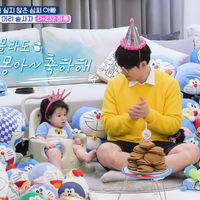 “ドラえもんオタク”俳優シム・ヒョンタク、愛息ハルちゃんと一緒に念願の誕生日パーティー！ 画像